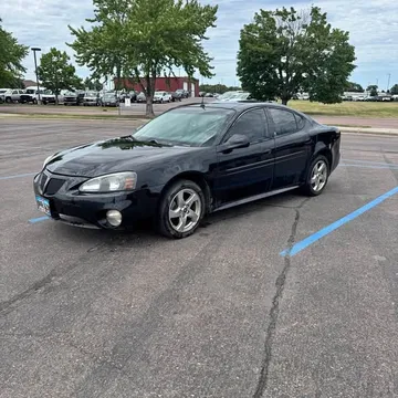 2005 Pontiac Grand Prix STE Sedan 4D