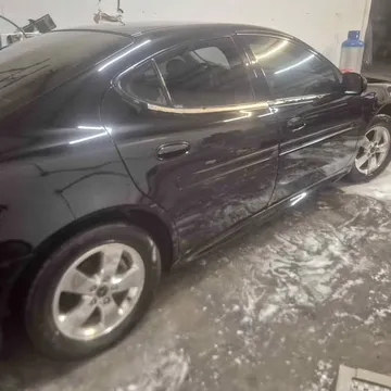 2005 Pontiac Grand Prix Sedan 4D
