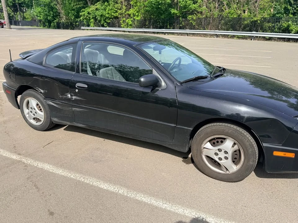 2005 Pontiac Sunfire - Image 3 of 10