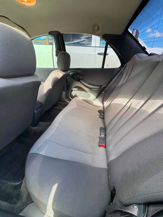 2005 Pontiac Sunfire - Image 12 of 14