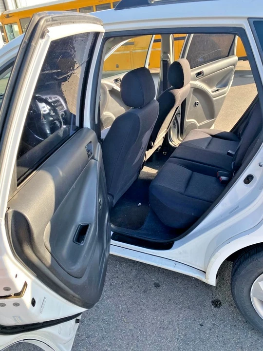 2005 Pontiac Vibe - Image 7 of 20
