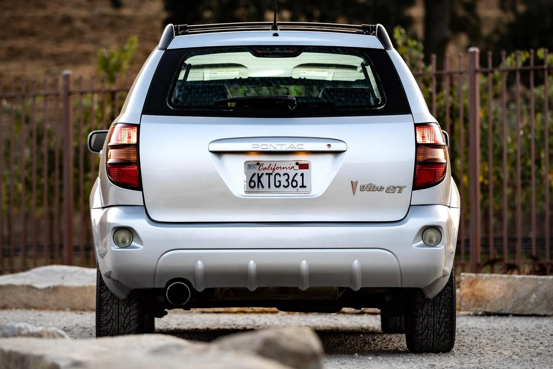 2005 Pontiac Vibe - Image 5 of 31