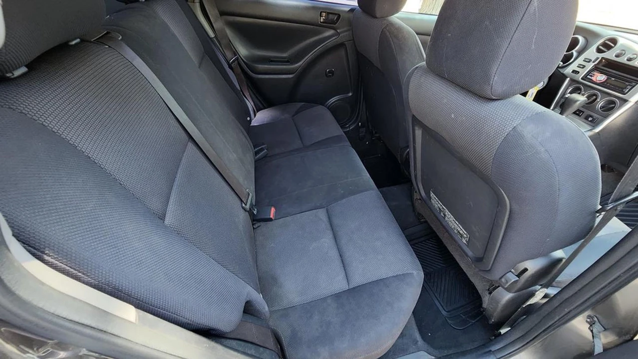 2005 Pontiac Vibe - Image 17 of 21