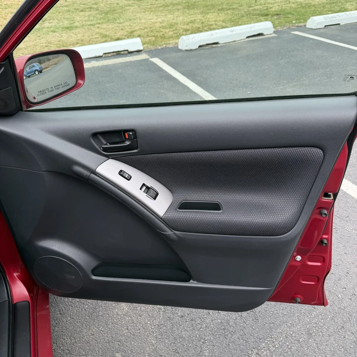 2005 Pontiac Vibe - Image 16 of 21