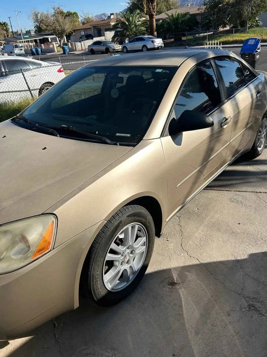 2005 Pontiac G6 - Image 2 of 7