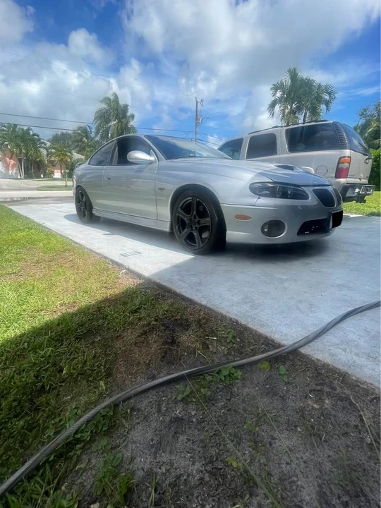 2005 Pontiac GTO 4th Gen - Image 13 of 15