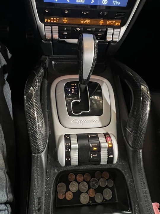 2005 Porsche 955/957 Cayenne Turbo - Image 6 of 12