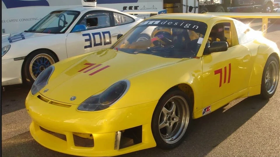 2005 Porsche 934 & 935 - Image 2 of 6