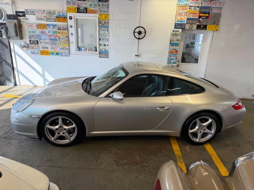 2005 Porsche 997 Carrera - Image 4 of 19