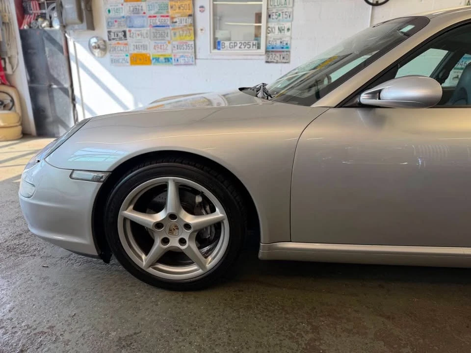 2005 Porsche 997 Carrera - Image 5 of 19