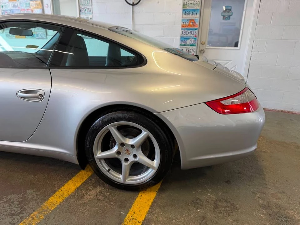 2005 Porsche 997 Carrera - Image 6 of 19