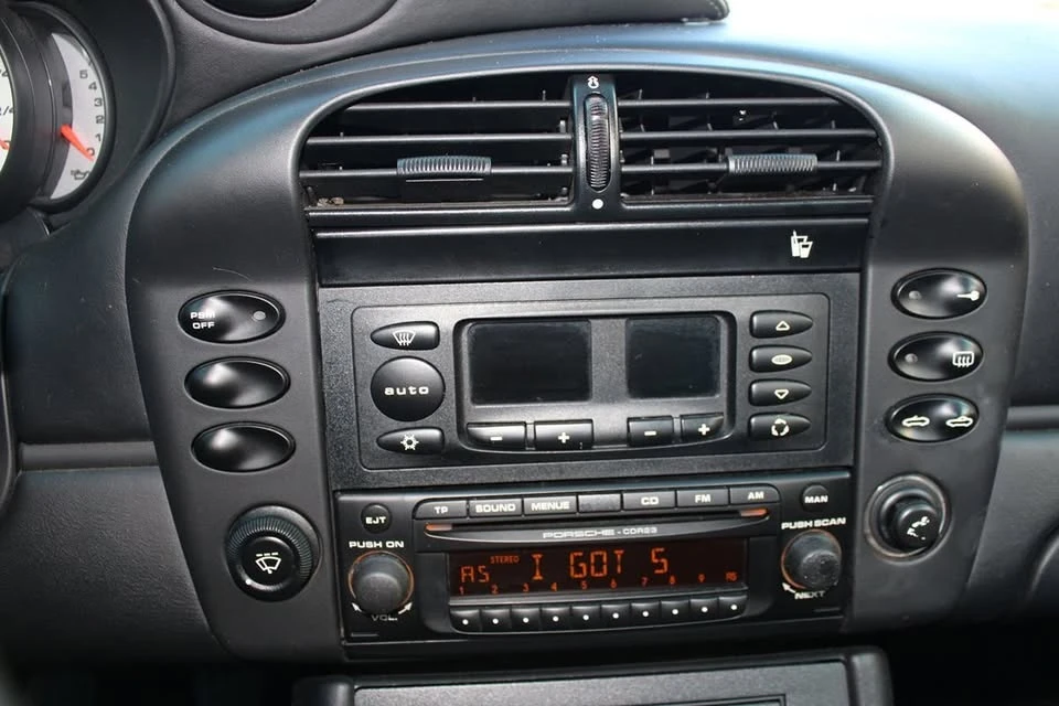 2005 Porsche 997 Carrera 4S - Image 15 of 20
