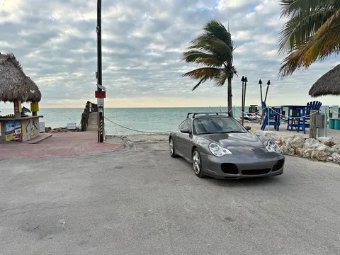 2005 Porsche 911 Carrera 4S