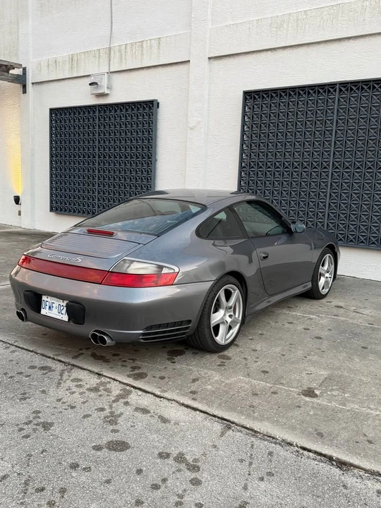 2005 Porsche 911 - Image 5 of 19