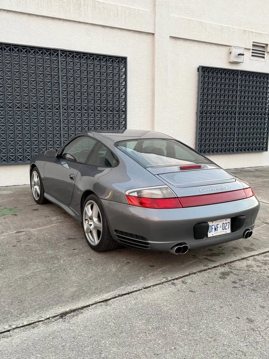 2005 Porsche 911 - Image 6 of 19