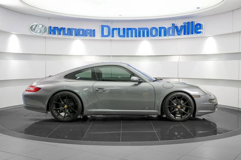 2005 Porsche 911 - Image 4 of 20