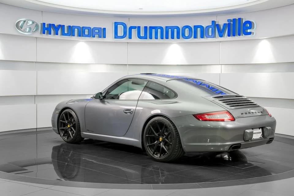 2005 Porsche 911 - Image 7 of 20