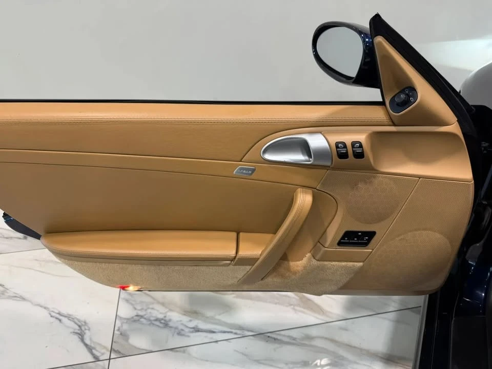 2005 Porsche 997 Carrera - Image 10 of 20