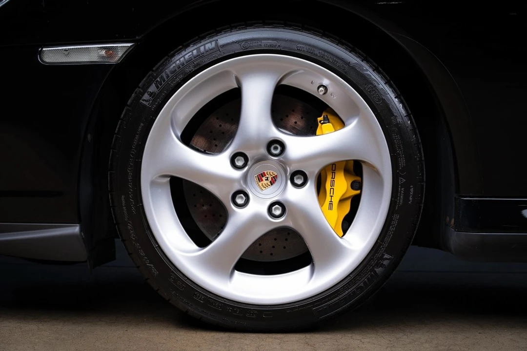 2005 Porsche 996 Turbo - Image 24 of 31