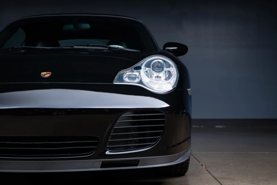 2005 Porsche 996 Turbo - Image 6 of 31