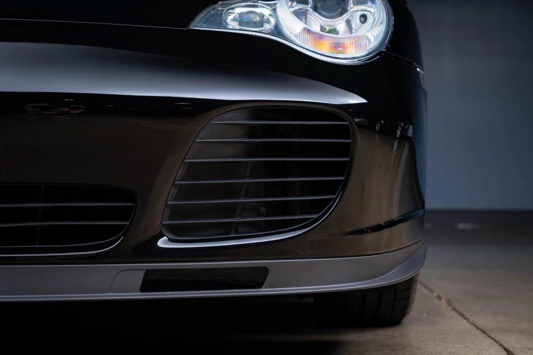 2005 Porsche 996 Turbo - Image 8 of 31
