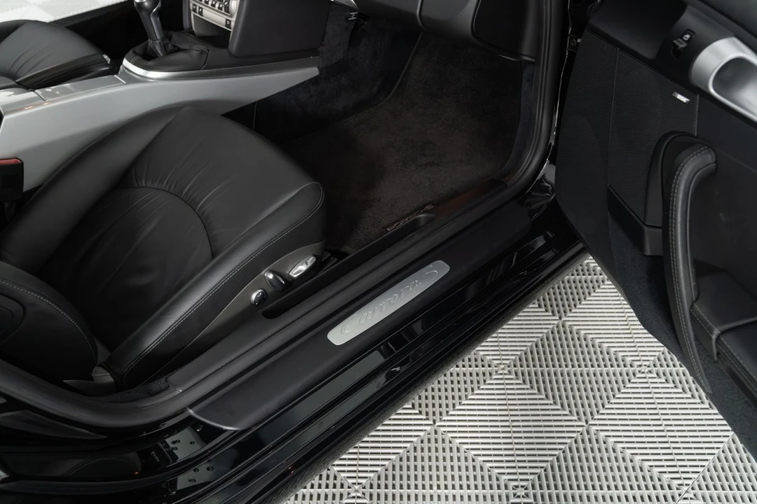 2005 Porsche 997 Carrera S - Image 18 of 31