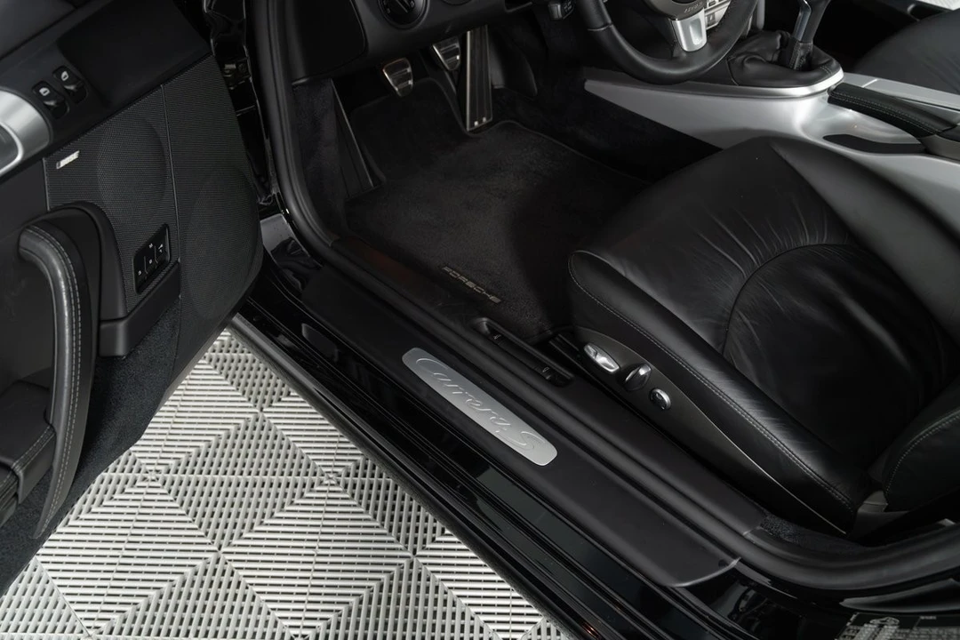 2005 Porsche 997 Carrera S - Image 13 of 31