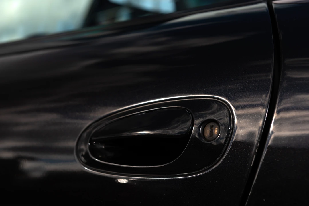 2005 Porsche 996 Carrera 4S - Image 19 of 31