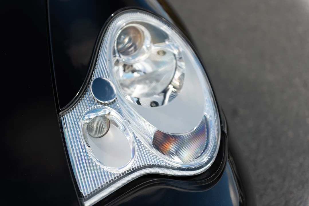 2005 Porsche 996 Carrera 4S - Image 23 of 31