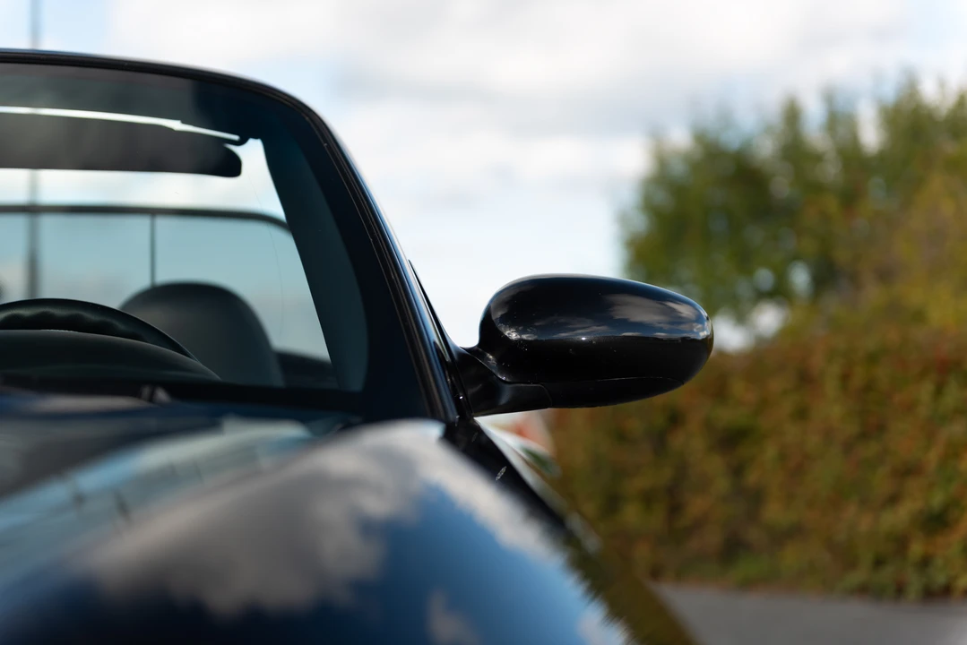 2005 Porsche 996 Carrera 4S - Image 26 of 31