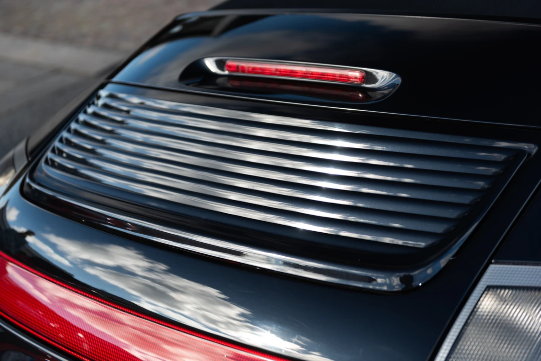 2005 Porsche 996 Carrera 4S - Image 29 of 31