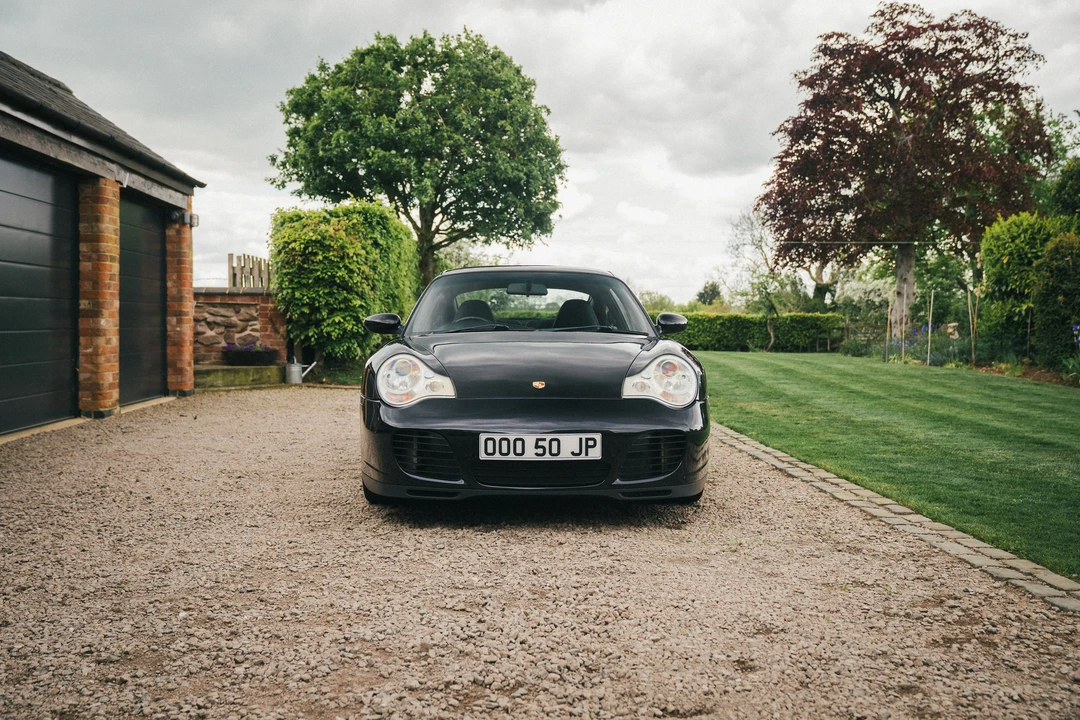 2005 Porsche 996 Carrera 4S - Image 11 of 31