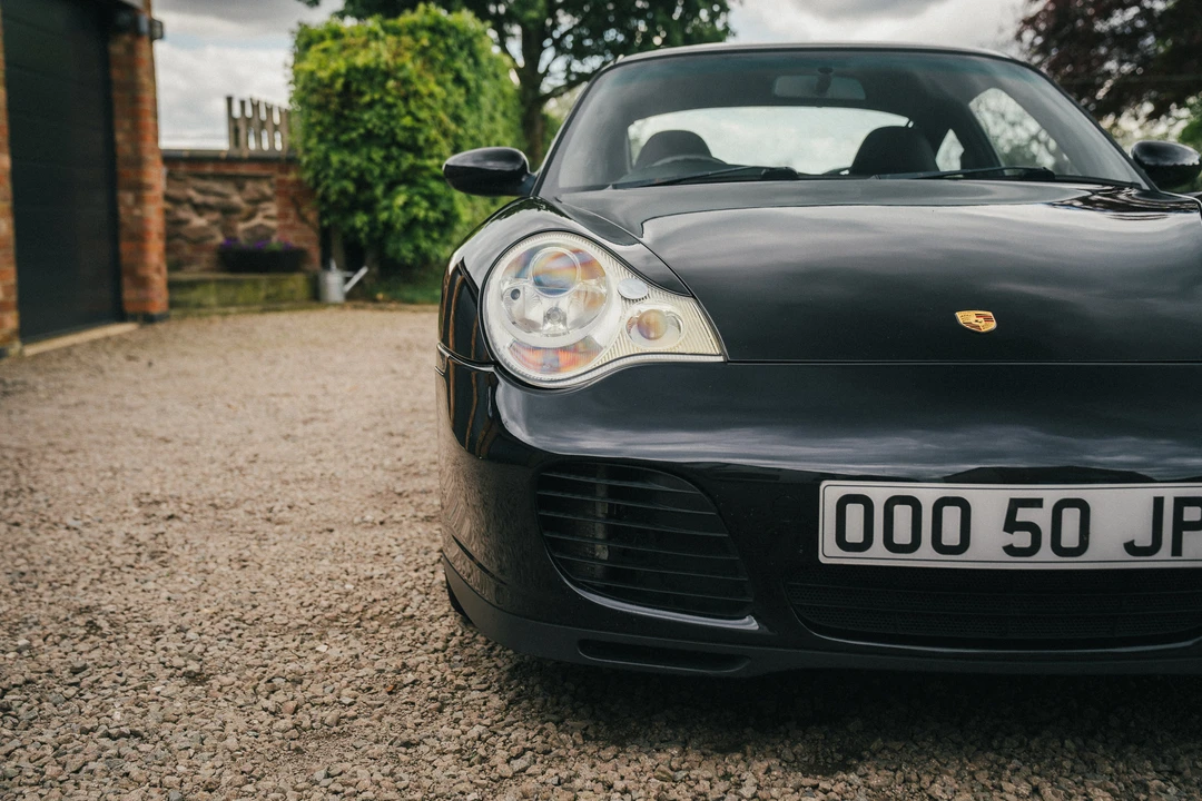 2005 Porsche 996 Carrera 4S - Image 24 of 31