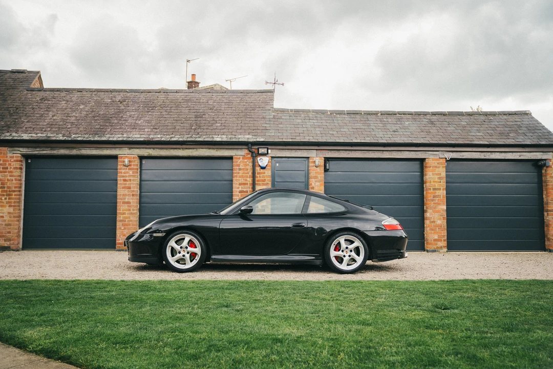 2005 Porsche 996 Carrera 4S - Image 20 of 31