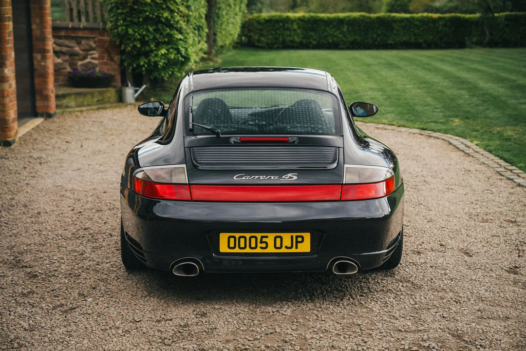 2005 Porsche 996 Carrera 4S - Image 18 of 31