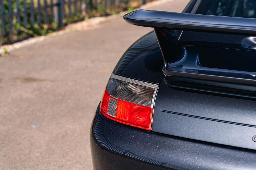 2005 Porsche 996 GT3 - Image 24 of 31