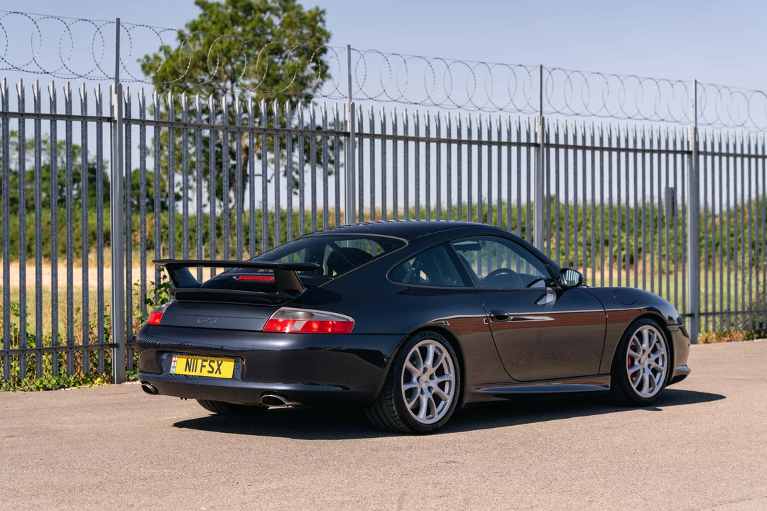 2005 Porsche 996 GT3 - Image 13 of 31