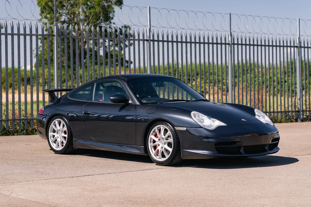 2005 Porsche 996 GT3 - Image 17 of 31