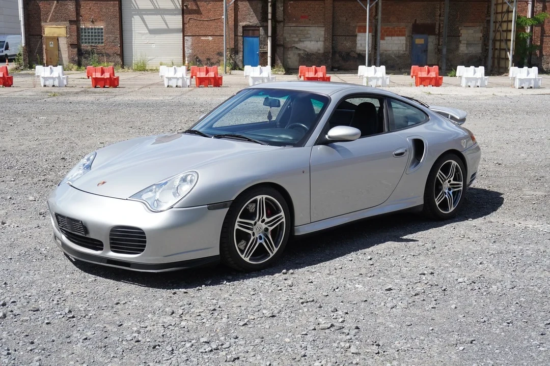 2005 Porsche 996 Turbo - Image 11 of 31