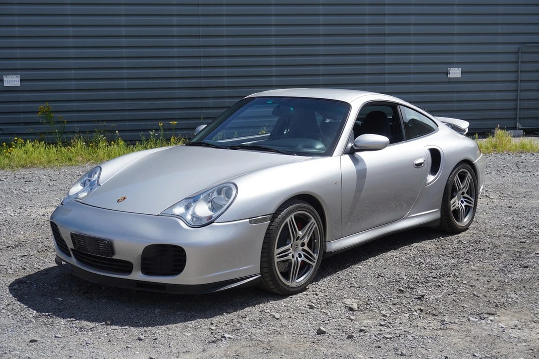 2005 Porsche 996 Turbo - Image 7 of 31