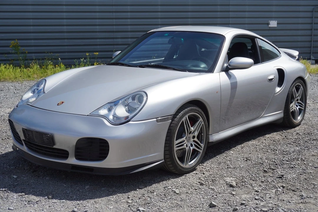 2005 Porsche 996 Turbo - Image 8 of 31