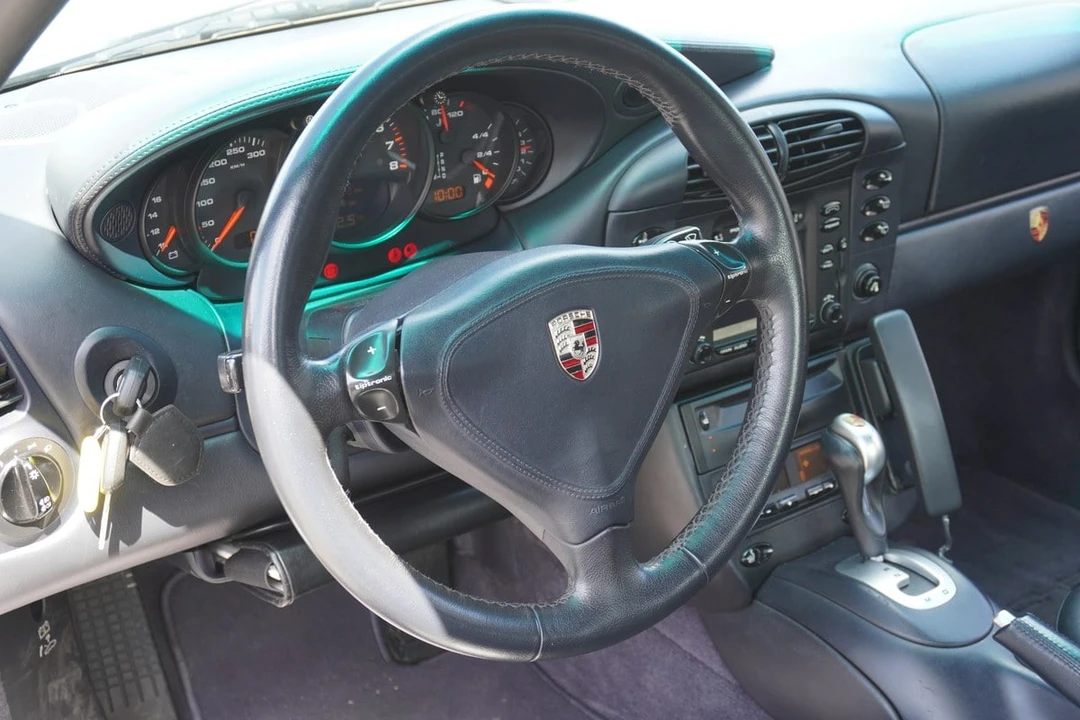 2005 Porsche 996 Turbo - Image 20 of 31