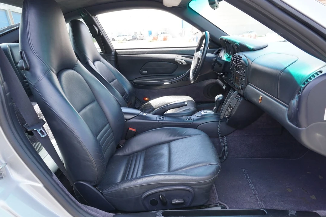 2005 Porsche 996 Turbo - Image 22 of 31