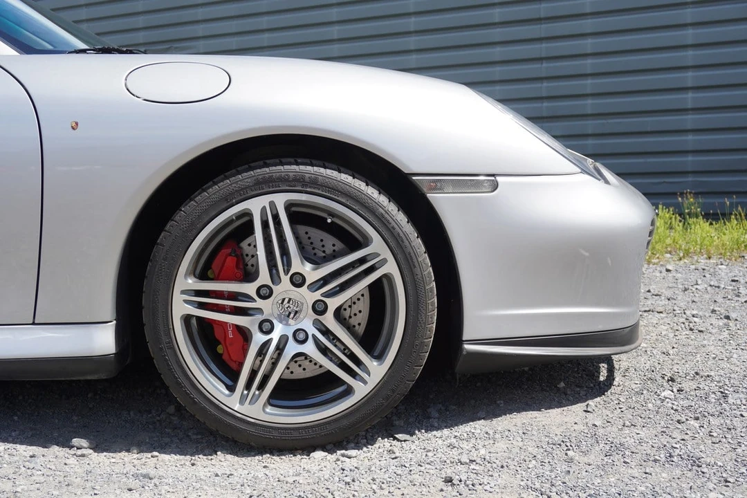 2005 Porsche 996 Turbo - Image 16 of 31