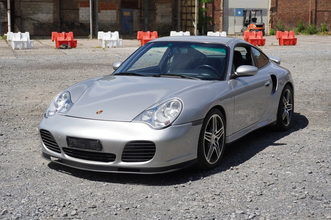 2005 Porsche 996 Turbo - Image 12 of 31