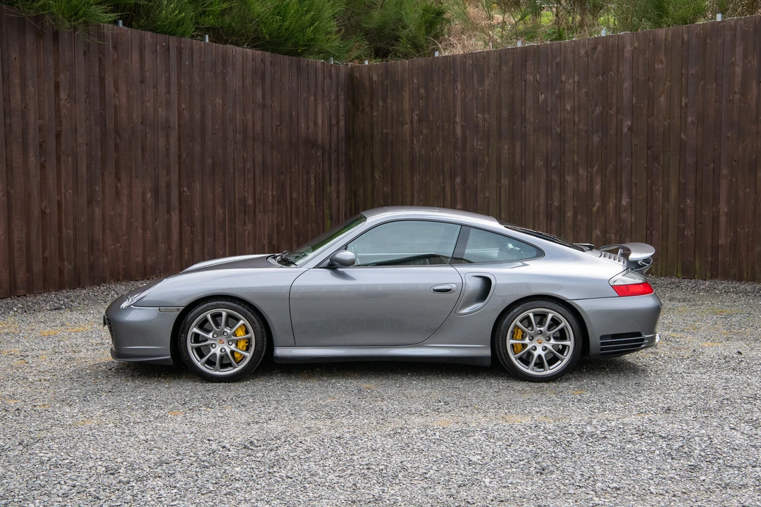 2005 Porsche 996 Turbo - Image 14 of 31