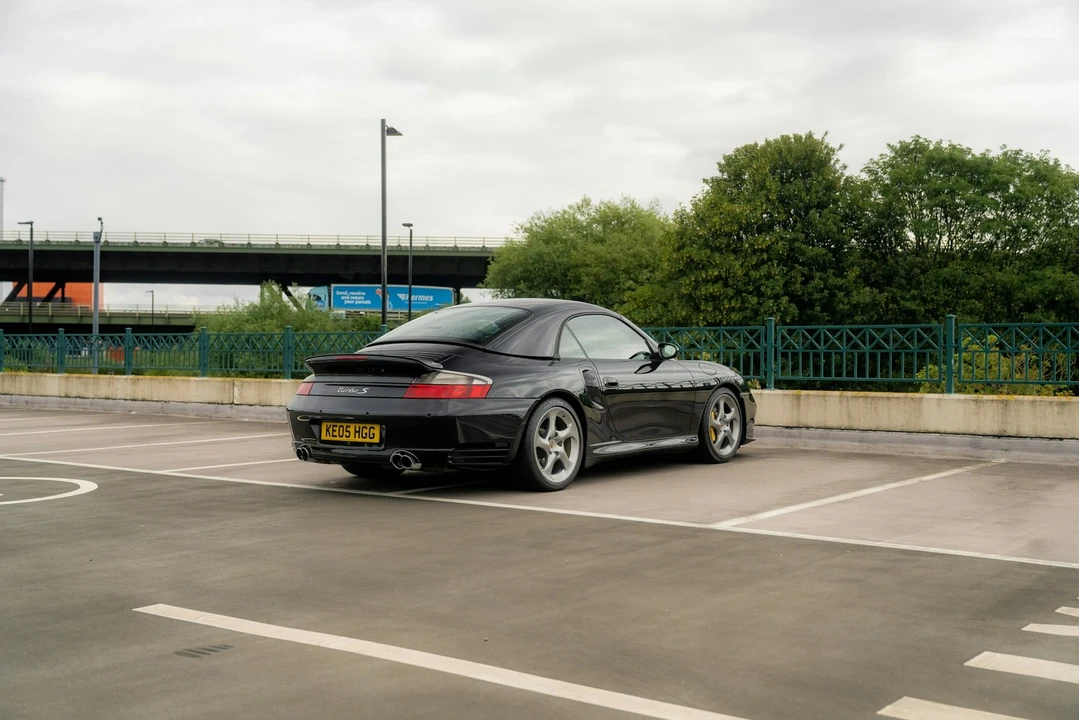 2005 Porsche 996 Turbo - Image 17 of 21