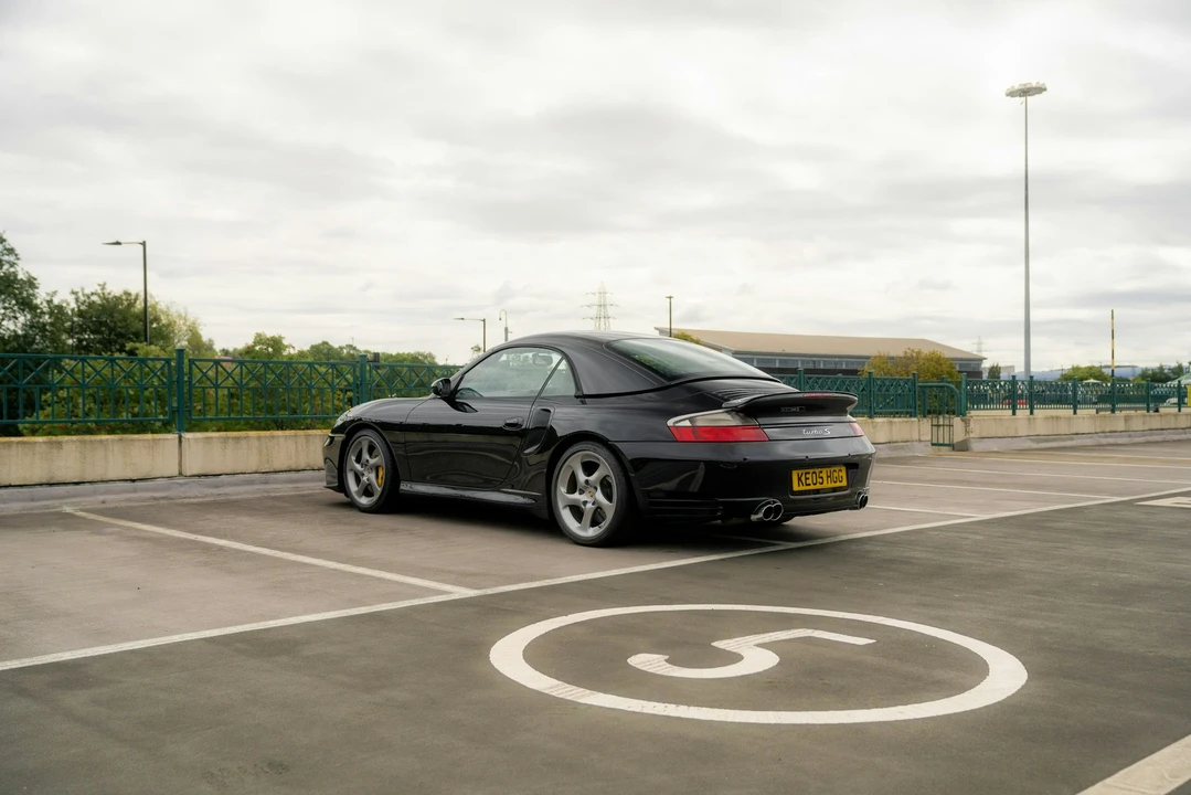 2005 Porsche 996 Turbo - Image 18 of 21