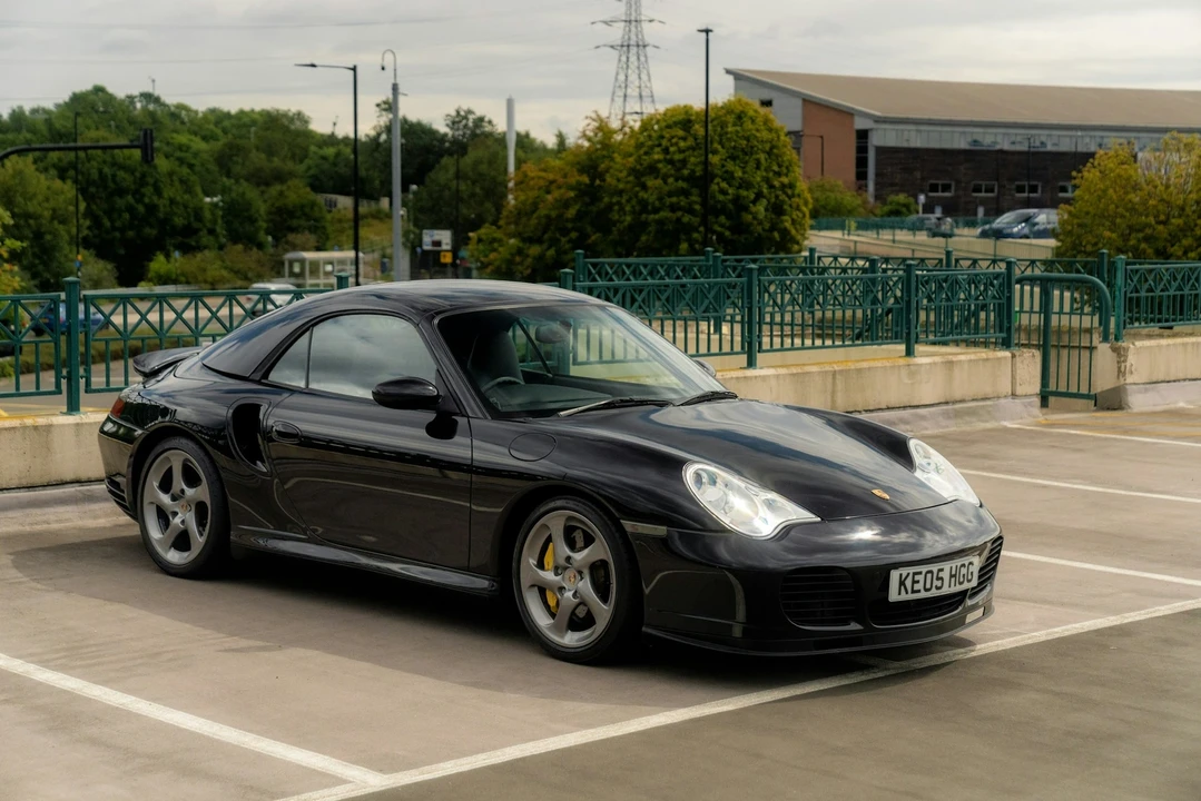 2005 Porsche 996 Turbo - Image 11 of 21