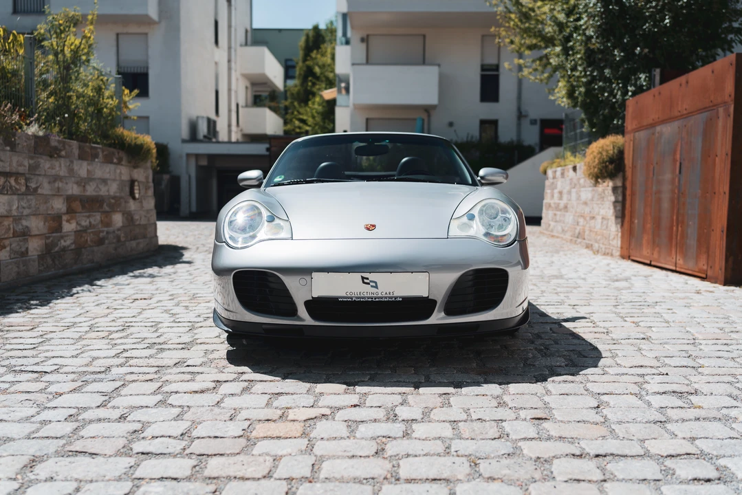 2005 Porsche 996 Turbo - Image 2 of 31